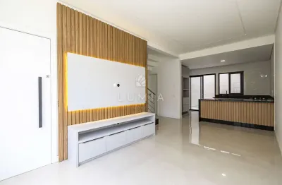 Casa em condomínio fechado com 3 quartos à venda na rua josé wosch sobrinho, 42, tingui, curitiba, 133 m2 por r$ 990.000