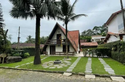 Casa à venda na Rua das Canafístulas, Park Imperial, Caraguatatuba