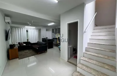 Sobrado em condomínio com 3 suítes 250 metros  da praia massaguaçu