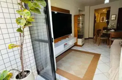 Apartamento com 3 quartos para alugar na Avenida Atlântica, 1558, Praia Campista, Macaé