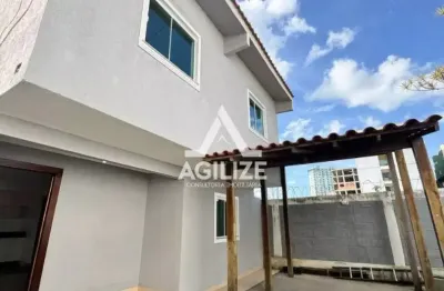 Casa em condomínio fechado com 3 quartos à venda no Glória, Macaé 