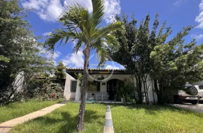 Casa em condomínio fechado com 4 quartos para alugar na Rua da Fauna, 1000, Jaguaribe, Salvador