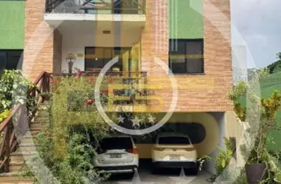 Casa em Condomínio para Venda em Salvador, Patamares, 5 dormitórios, 5 banheiros, 4 vagas