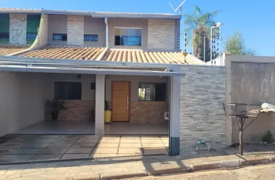 Casa com 3 quartos à venda na Rua Amaral Moreira, 116, Areão, Cuiabá