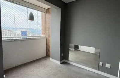 Sala comercial de alto padrão para locação em santos-sp, boqueirão - 3 salas, 2 banheiros, 1 vaga de garagem, 55m².