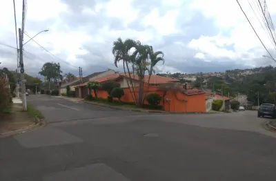 Casa térrea de esquina em bairro nobre – jardim do lago, atibaia