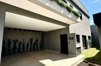 Belíssimo sobrado em condomínio no bairro rita vieira- com 3 suítes, aquecimento