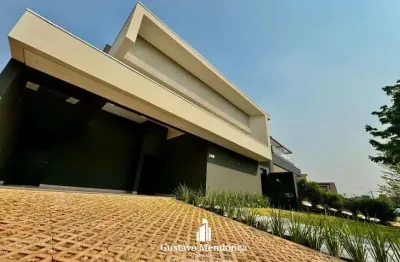 Casa térrea no alphaville iii com 3 suítes- escritório - piscina aquecida - aquecimento solar