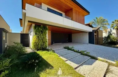 Sobrado no damha 2 com 5 suítes sendo a master com hidro - energia solar- planejados- hidro-piscina