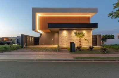 Casa térrea no alphaville 3 com planejados, 3 suítes, energia solar, escritório, gourmet ampplo e piscina aquecida