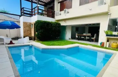 Casa com 3 quartos à venda na Rua Hermann Neeser, 10, Itaigara, Salvador