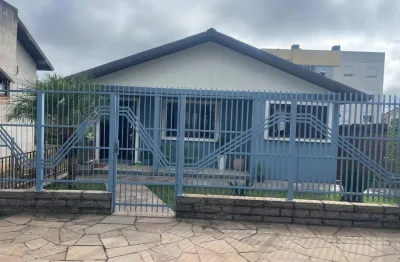 Excelente casa de alvenaria 02 pisos bairro jardim eldorado!