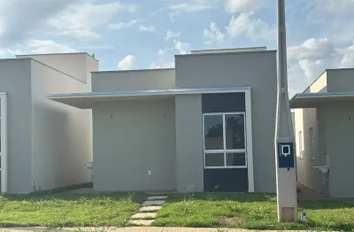 Casa  à venda condomínio villa magarí com 55m², 2 quartos e 2 vagas