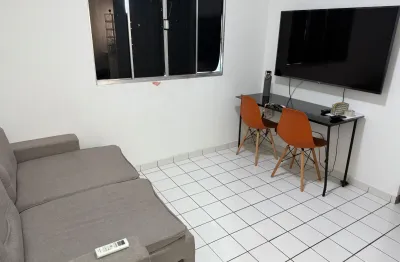 Apartamento em excelente estado, com 3 quartos, uma suíte, vaga 1 carro.