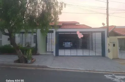 Casa com 3 quartos à venda na Rua Barcelona, 183, Jardim Europa, Indaiatuba