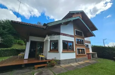 Encante-se com esta belíssima casa - encante-se com esta belíssima casa em localização privilegiada!