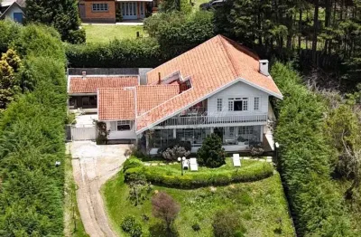 Linda casa em campos do jordão - linda casa em campos do jordão com vista para a pedra do baú