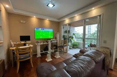 Apartamento amplo no coração do brooklin, com 104m², 3 dorms e 2 vagas, perto do metrô! ️