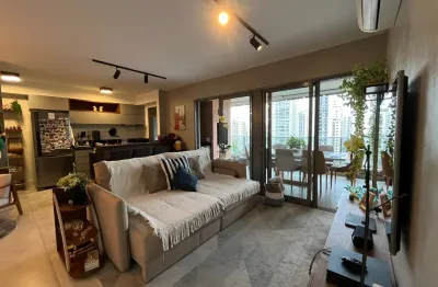 Apartamento de alto padrão no brooklin novo com varanda gourmet, 2 suítes e 2 vagas!