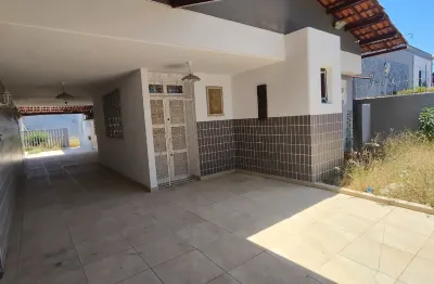 Casa duplex perfil comercial clínica 4 quartos e 5 banheiros