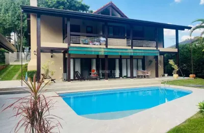 Casa exclusiva à venda na granja viana com vista para área verde