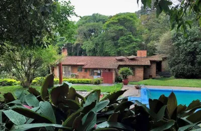 Casa com 3 dormitórios à venda, 482 m² por r$ 2.200.000,00 - granja viana - miolo da granja - cotia/sp