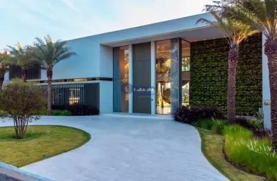 Casa em condomínio fechado com 5 quartos à venda na Praça China, 100, Tamboré, Santana de Parnaíba