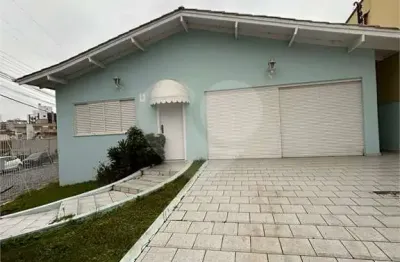 Casa com 4 quartos à venda na Paulo De Frontin, Brusque, Lages
