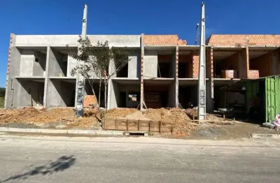 Sobrado altopadrão/2suítes/2vagas/88,67m2/fundos c/8,74mts/churrasqueira/vila nova - joinville.sc