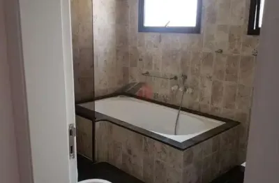 Apartamento de luxo em santo amaro sp: 6 suítes, 647m² à venda