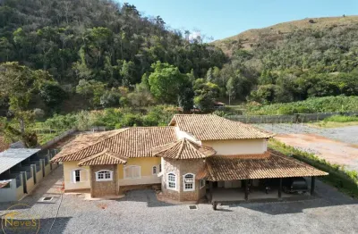 Chácara / sítio com 6 quartos à venda na Maravilha, Paty do Alferes 
