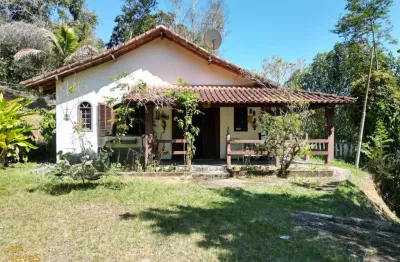 Vendo casa no bairro sacra família - engeheiro paulo de frontin - rj