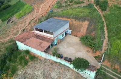 Chácara / sítio com 2 quartos à venda em Três Porteiras, Paty do Alferes 