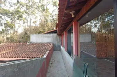 Vendo casa no bairro recanto dos eucaliptos em paty do alferes - rj