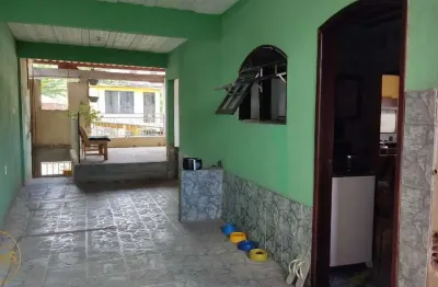 Vendo casa no bairro governador portela em miguel pereira - rj