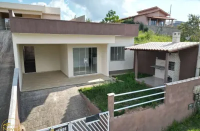 Vendo casa no bairro recanto dos eucaliptos em paty do alferes - rj