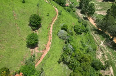 Vendo Área de terras no bairro Barro Branco em Paty do Alferes - RJ