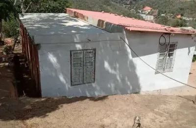 Vendo casa em construção no bairro zenobiópolis (morro do capitão) em paty do alferes - rj