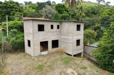 Vendo Casa em construção no bairro Maravilha em Paty do Alferes - RJ