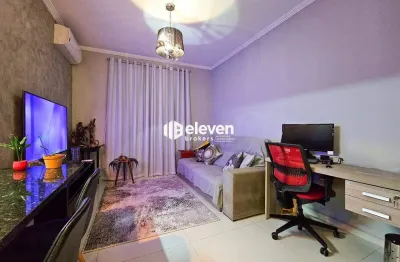 Casa triplex nova e moderna no gonzaga – 2 suítes, escritório e garagem privativa