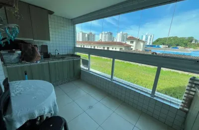 Casa 2 dormitórios para Venda em Mongaguá, Vila São Paulo, 2 dormitórios, 1 suíte, 2 banheiros, 1 vaga