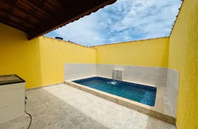 Casa 2 dormitórios para Venda em Mongaguá, Balneario Santa Eugenia, 2 dormitórios, 1 suíte, 2 banheiros, 2 vagas