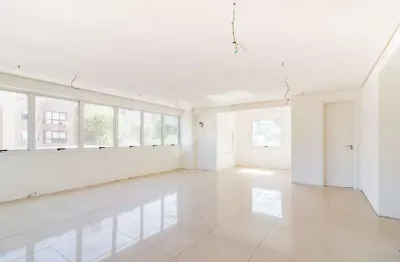 Sala comercial à venda na rua eudoro berlink, 646, auxiliadora, porto alegre por r$ 450.000