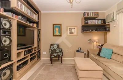 Casa com 3 quartos à venda na rua general couto de magalhães, 538, higienópolis, porto alegre por r$ 1.250.000