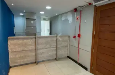 Sala comercial para alugar na rua uruguai, 300, centro histórico, porto alegre por r$ 11.000