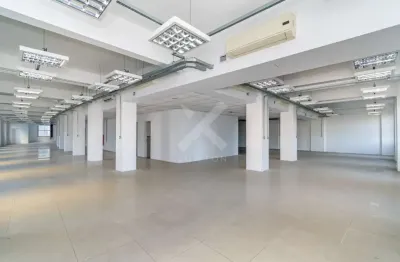 Sala comercial para alugar na avenida borges de medeiros, 261, centro histórico, porto alegre por r$ 29.000