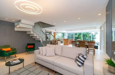 Casa em condomínio fechado com 3 quartos para alugar na avenida coronel marcos, 1239, ipanema, porto alegre por r$ 29.900