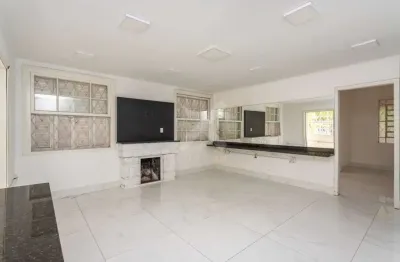 Casa comercial à venda na rua marquês do pombal, 843, moinhos de vento, porto alegre por r$ 2.500.000