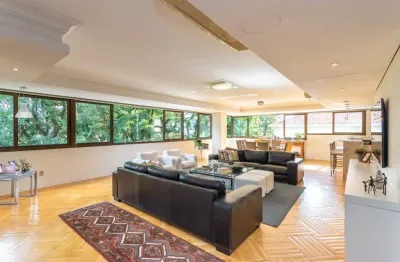Apartamento com 3 quartos à venda na rua cônego viana, 240, rio branco, porto alegre por r$ 2.180.000