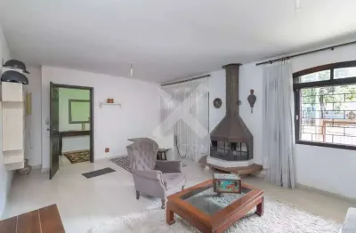 Casa com 3 quartos para alugar na rua general couto de magalhães, 1797, são joão, porto alegre por r$ 6.800